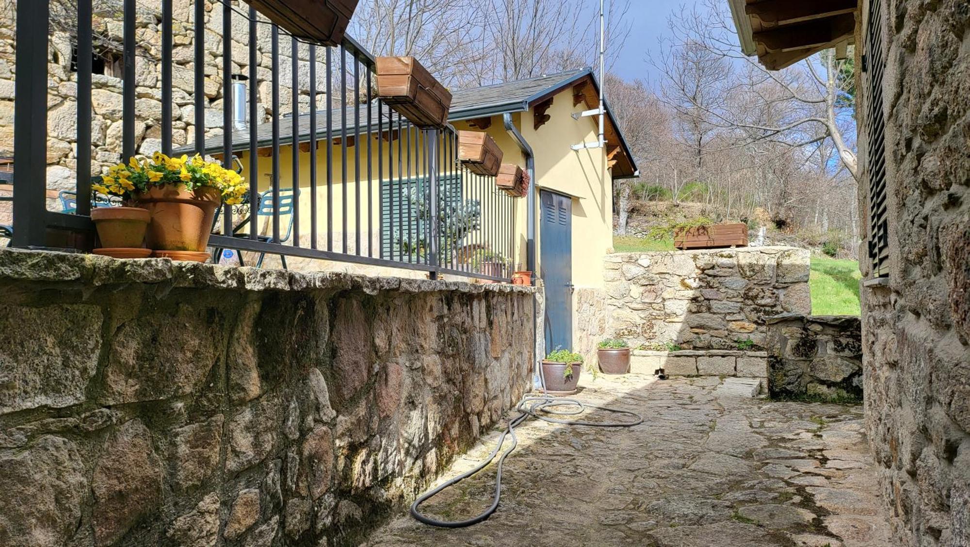 Conjunto Entre Acebos ξενώνας Sotillo de Sanabria Εξωτερικό φωτογραφία